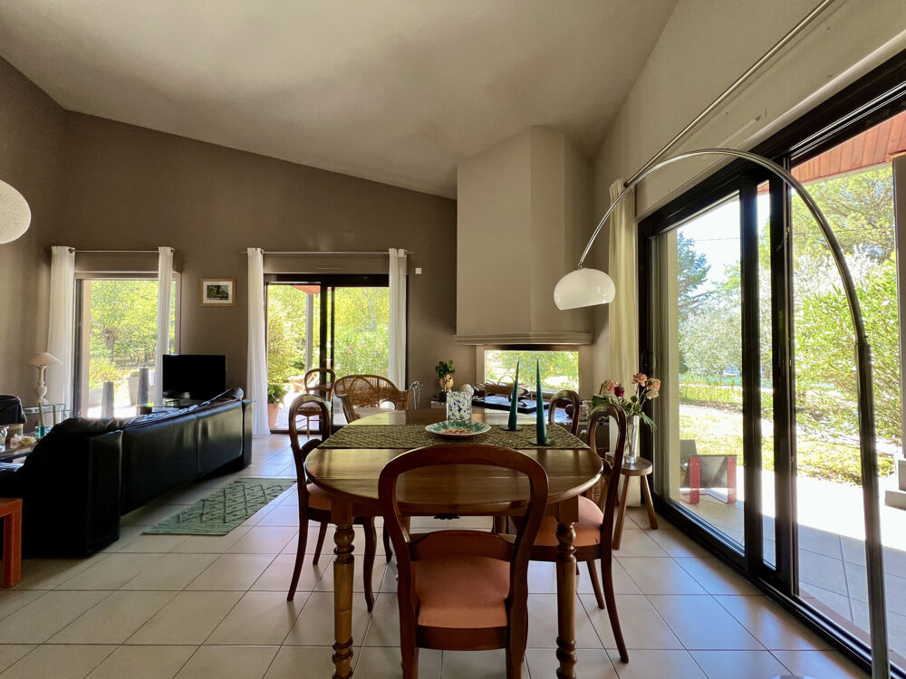 Vente Maison Maison d'architecte-Terrain arboré 5000m2-Piscine Viterbe