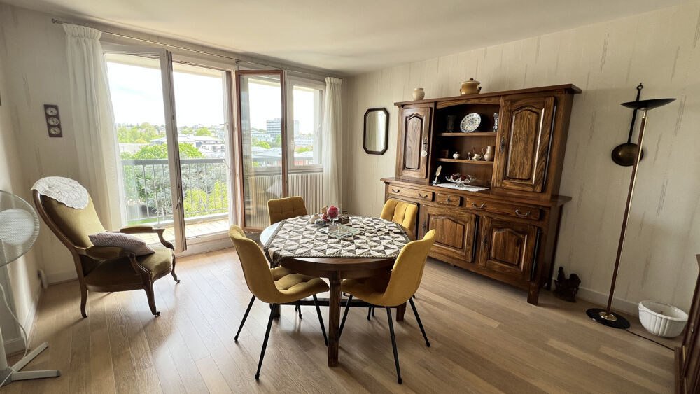 Appartement 4 pièces 74 m² · à Corbeil Essonnes · 74 m² · 150 000 €