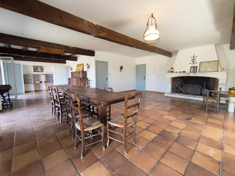 Vente Propriété/Château DPT (13) Arles   Superbe bergerie de plain-pied au cœur de la Camargue 150 m2 habitables | Parc de 6900 m2 Arles