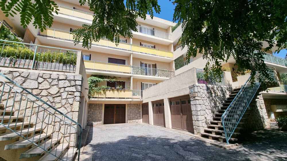 Vente Appartement VAR (83) - À vendre - DRAGUIGNAN - Superbe Appartement avec loggia Draguignan