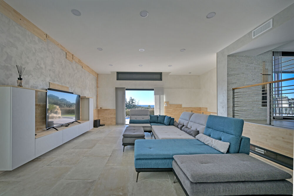 � vendre  Maison Uz�s (30700)