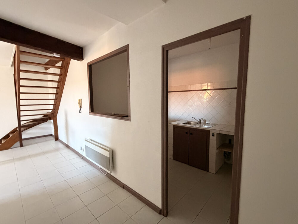 Location Appartement À LOUER   APPARTEMENT 88m2   CHÂTEAURENARD Chateaurenard