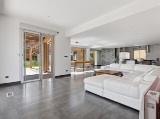  Maison à vendre 7 pièces 207 m²