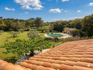  Propriété/château à vendre 10 pièces 342 m²