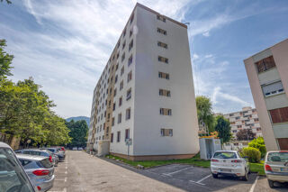  Appartement  louer 4 pices 82 m