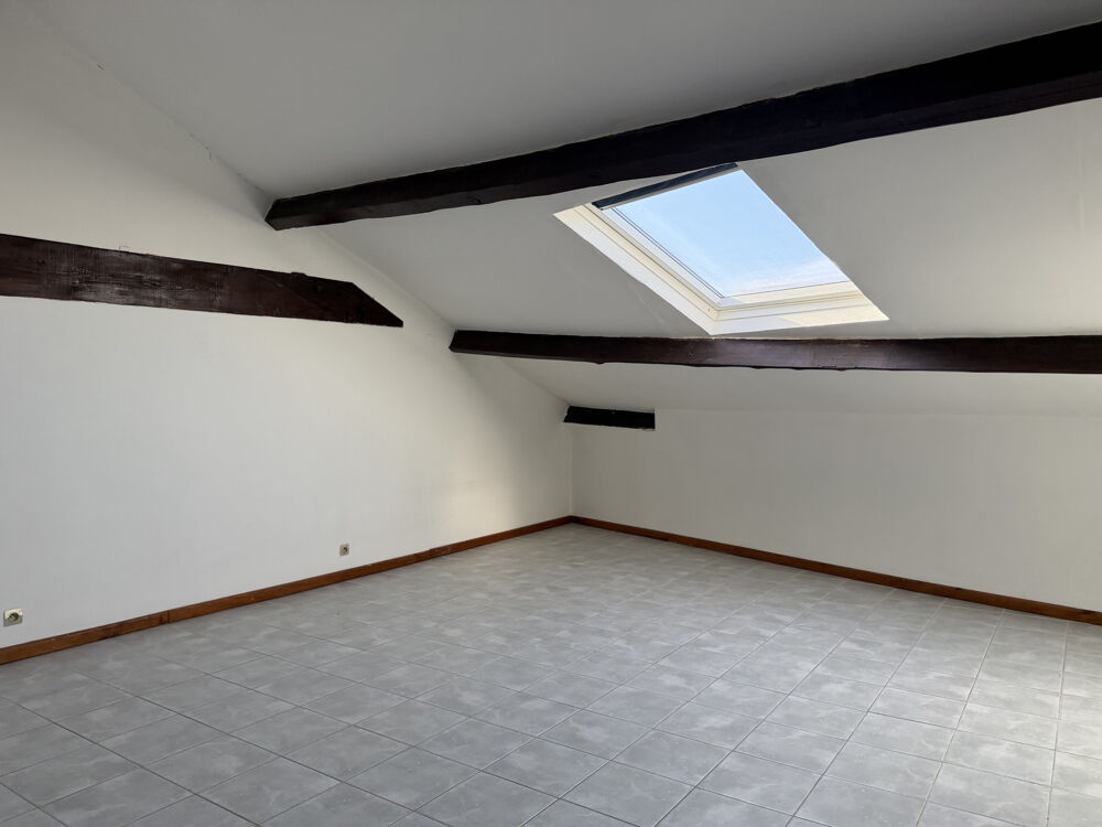 Location Appartement À LOUER   APPARTEMENT 88m2   CHÂTEAURENARD Chateaurenard