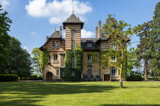  Propriété/château à vendre 15 + pièces 1000 m²