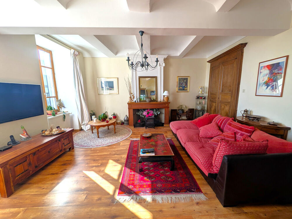 à vendre  Propriété/château Lavilledieu (07170)
