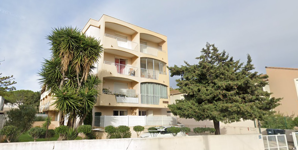 APPARTEMENT A NIMES