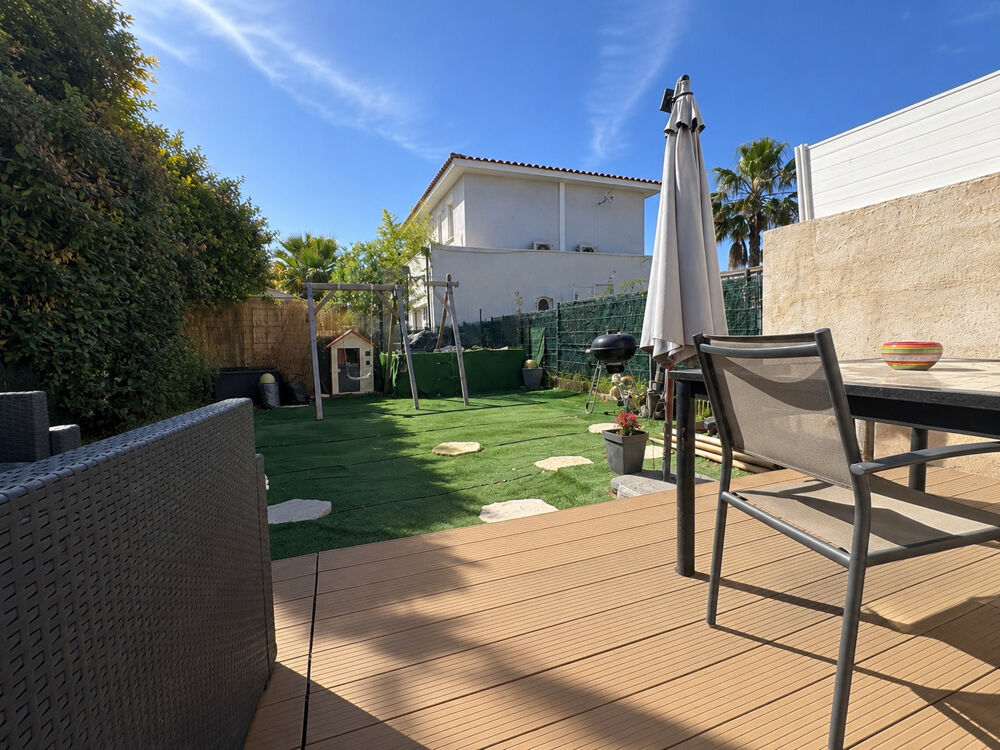 A VENDRE DEPT 30 (GARD) AIMARGUES VILLA 3 CHAMBRES ET JARDINET