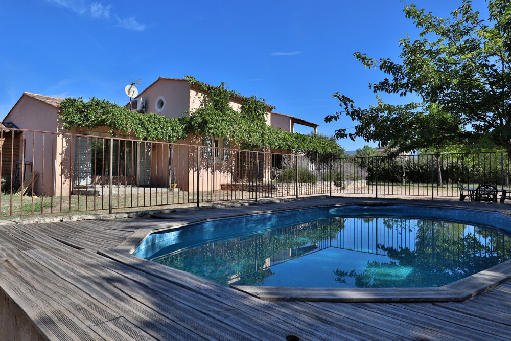 Dept 84 - Saint-Saturnin les Apt - Ravissante maison de 195 m2 habitables avec piscine