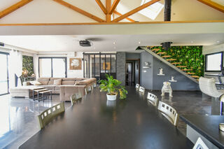  Propri�t�/ch�teau � vendre 8 pi�ces 185 m�