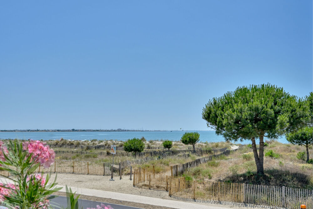 Vente Appartement Dépt Gard (30), à vendre Le-Grau-Du-Roi 1ère Ligne Appartement F4 - Terrasse de 35m2 - Parking - Cellier Le grau du roi