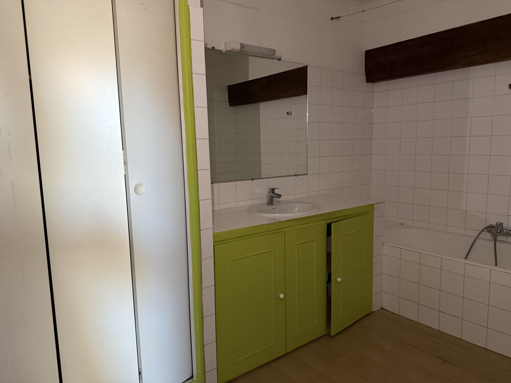 Location Appartement À LOUER   APPARTEMENT 92m2   CHÂTEAURENARD Chateaurenard