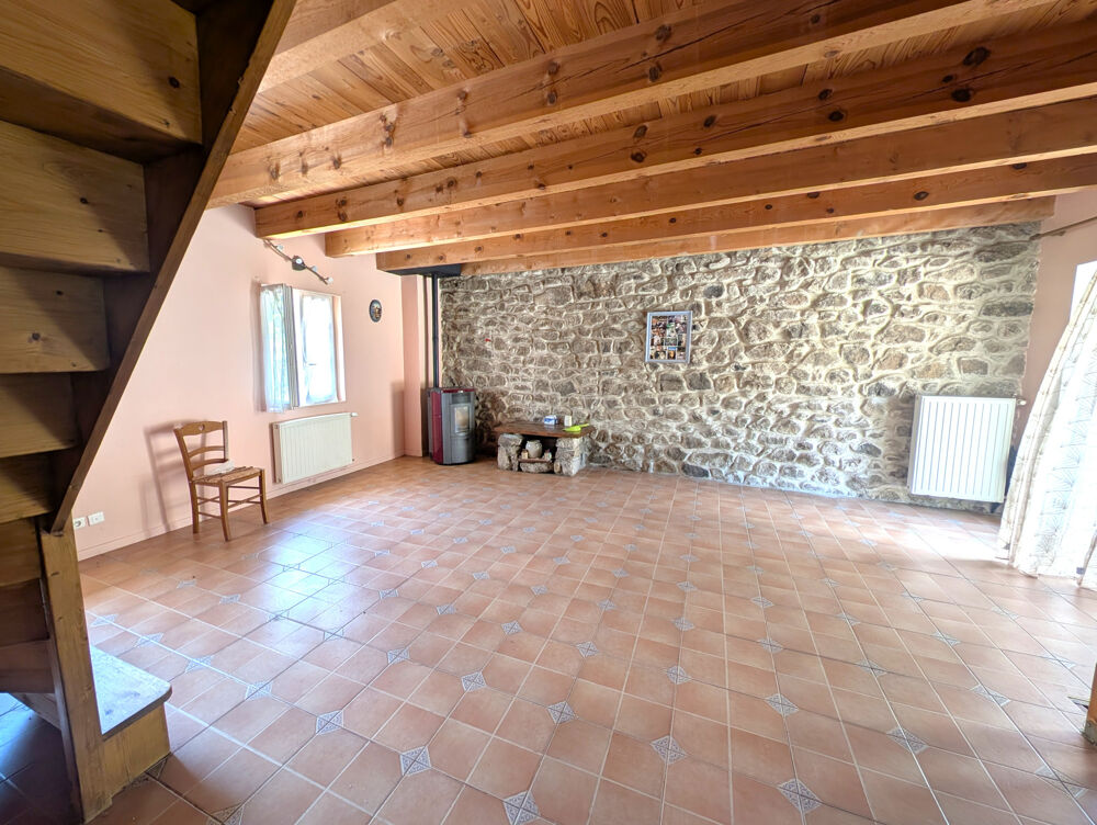 Dépt. 07 - A VENDRE AU CROS DE GERORAND - Grande maison rénovée de 250 m2 -Parcelle de 1.020 m2