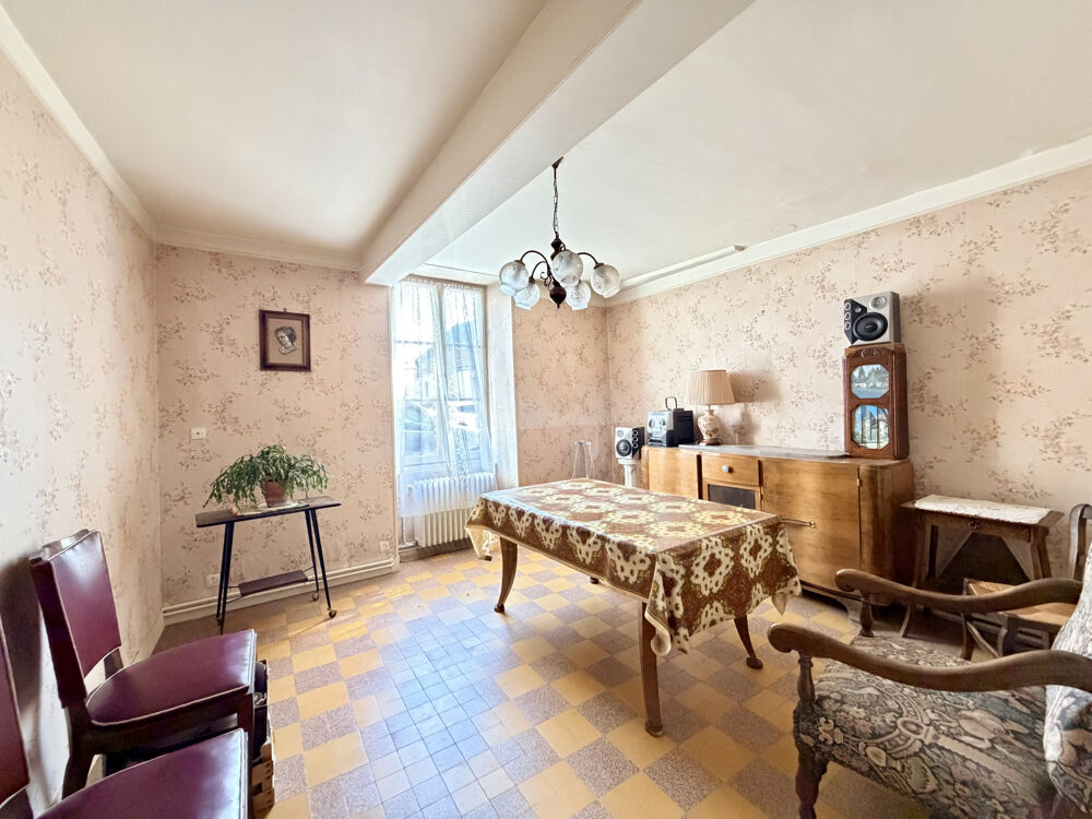 Vente Maison Maison 5 chambres avec dépendances et hangar Auneaubleurysaintsymphorien