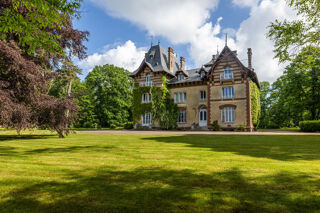  Propriété/château à vendre 15 + pièces 1000 m²