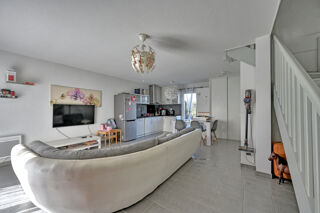  Maison  vendre 4 pices 80 m