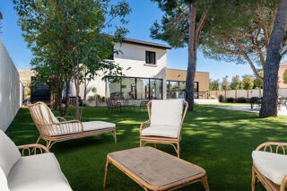  Maison à vendre 6 pièces 210 m²