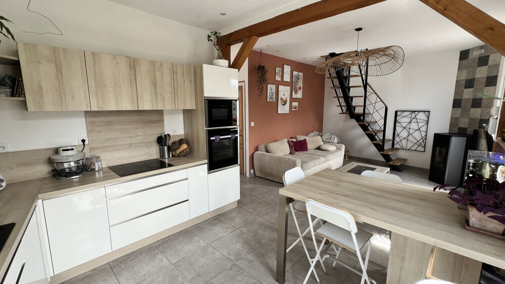 Vente Maison MAISON INDIVIDUELLE SUR SOUS SOL AVEC COUR PRIVATIVE Cerny