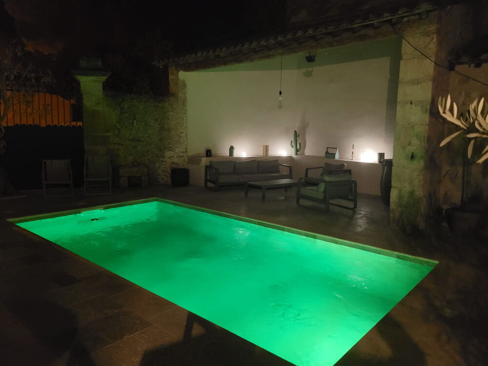 En exclusivité Pépite et rare A vendre Vergèze, maison vigneronne entièrement rénové 190 m2 environ sur 300 m