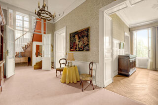  Propri�t�/ch�teau � vendre 12 pi�ces 345 m�