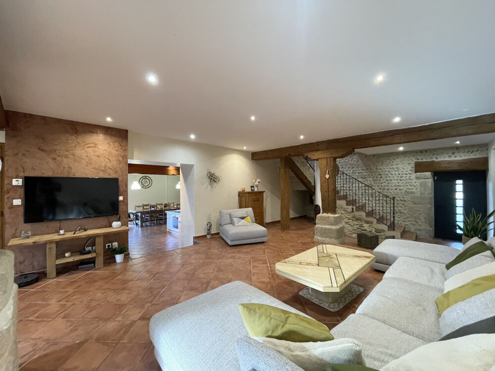 � vendre  Propri�t�/ch�teau Chabeuil (26120)