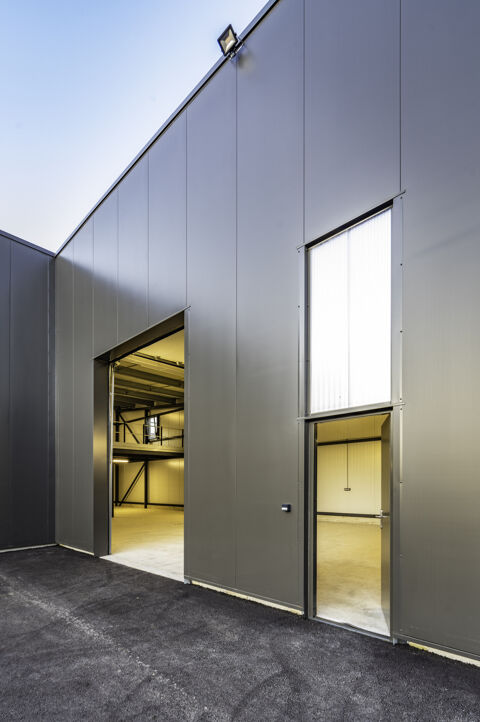 Dpt(31) - Batiment Insutriel à vendre - 30min de Toulouse Proche Castanet Tolosan 335000 31450 Deyme