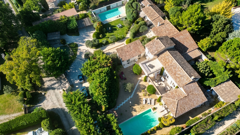 à vendre  Propriété/château Saint-Rémy-de-Provence (13210)