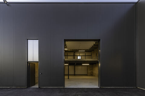 Dpt (31) Haute Garonne - Locaux Industriels à louer 191m2 1146 31450 Pompertuzat