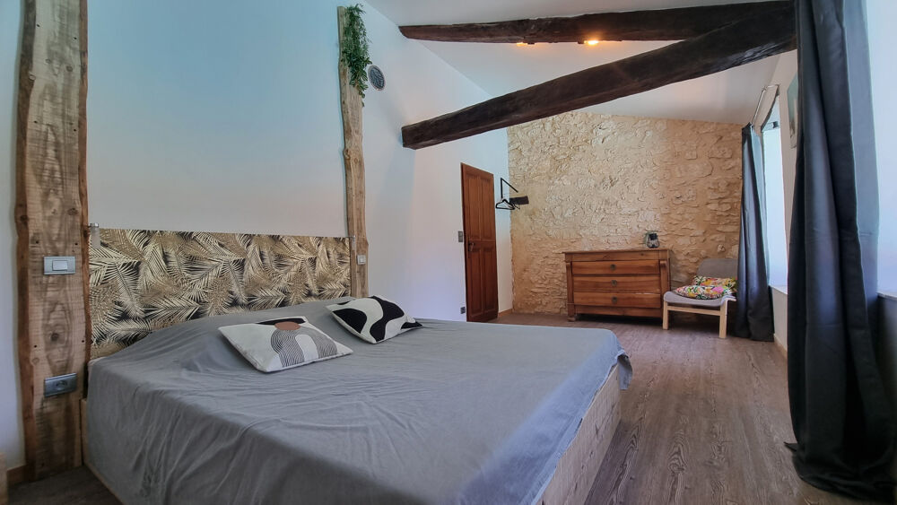  vendre  Maison Uzs (30700)