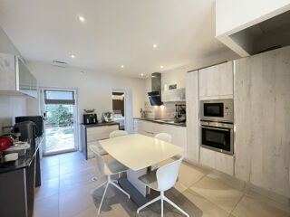  Appartement � vendre 3 pi�ces 97 m�