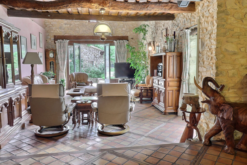  vendre  Maison Uzs (30700)