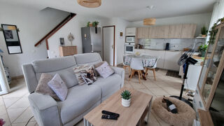 Vente Maison VAR (83) - À VENDRE - VIDAUBAN - Villa Triplex avec 3 chambres Vidauban