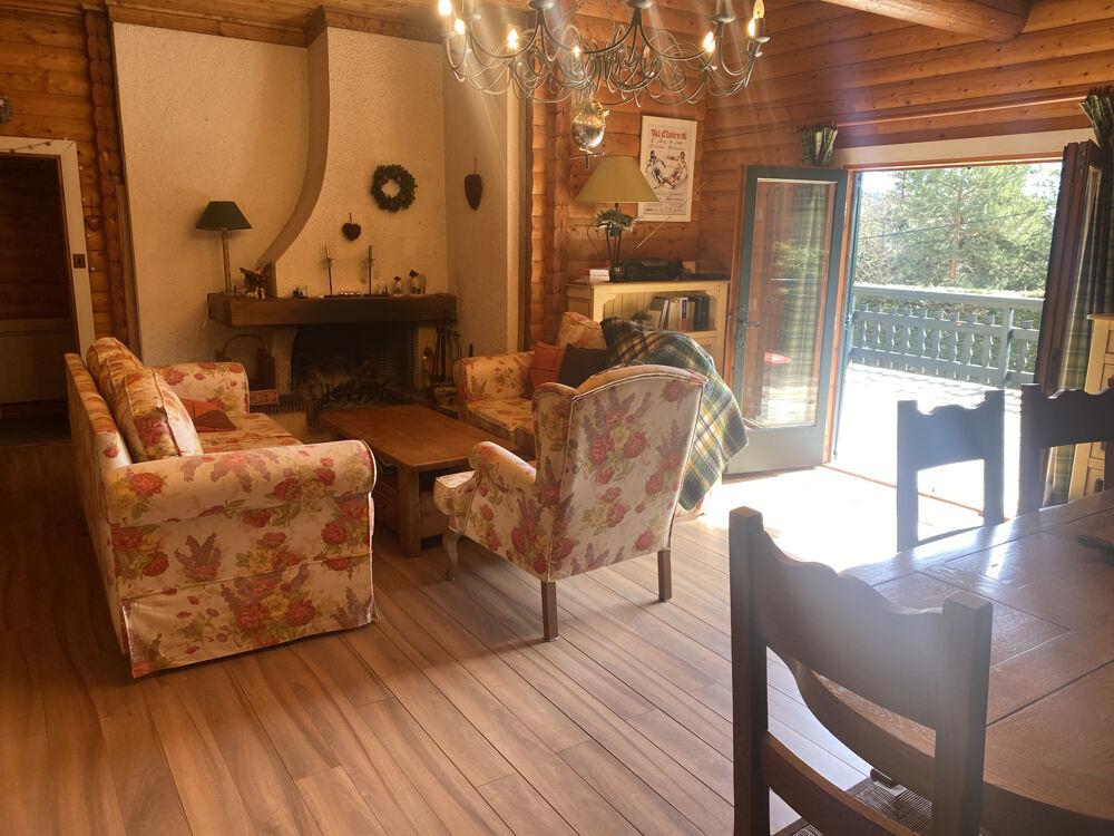 CHALET EN RONDINS à BOLQUERE (66)