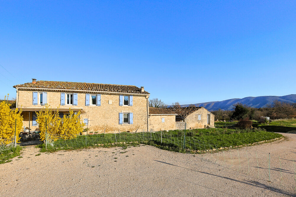 Dept 84 - Saint Martin de Castillon - Ferme ancienne sur 10ha