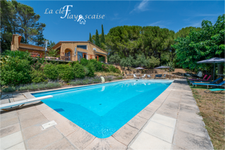  Maison à vendre 8 pièces 263 m²