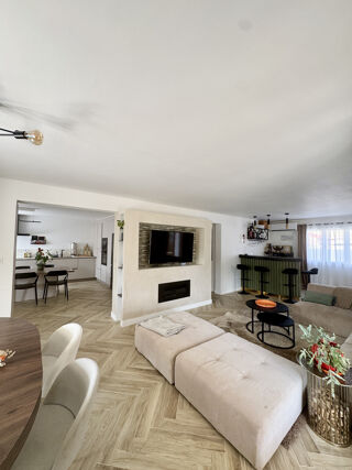  Maison � vendre 7 pi�ces 185 m�