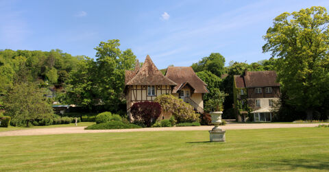   A vendre Proche Anet Dpt (28) Eure et Loir Propri�t� de charme et de sa magnifique chapelle sur 1,7 ha environ Propri�t�/ch�teau - 14 pi�ce(s) - 800 m�