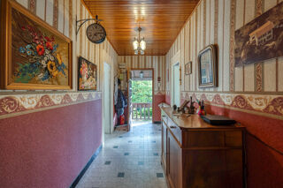  Propriété/château à vendre 7 pièces 140 m²