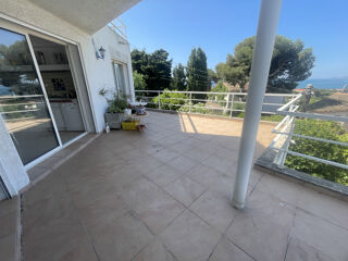  Maison � vendre 6 pi�ces 201 m�