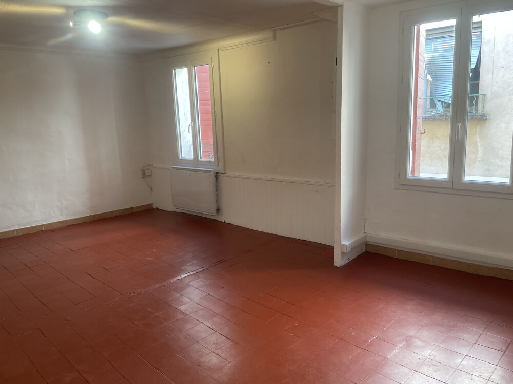 Maison de ville sur 3 niveaux avec garage et cave