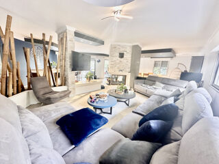  Maison � vendre 5 pi�ces 250 m�