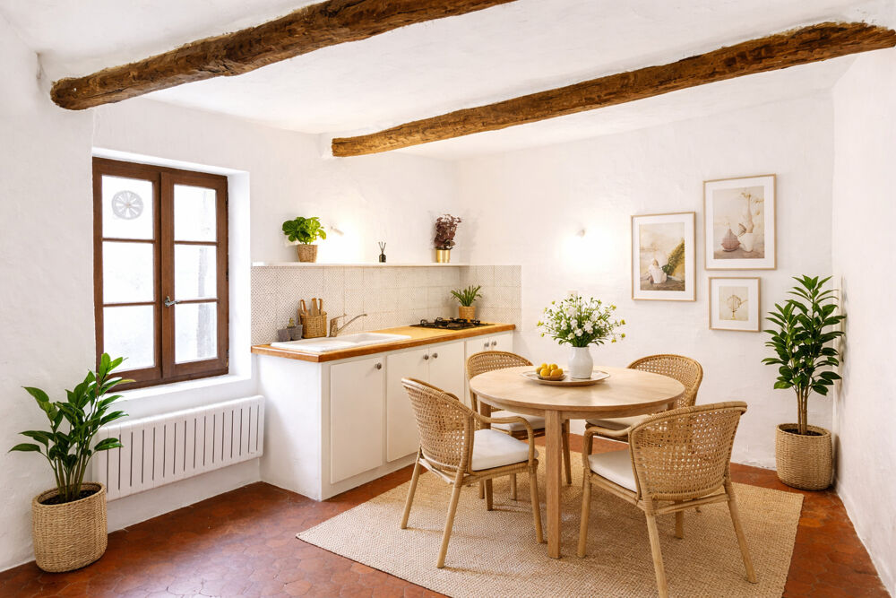 Villa de 117m2 avec grand cour et balcon à acheter 199000 € à Apt