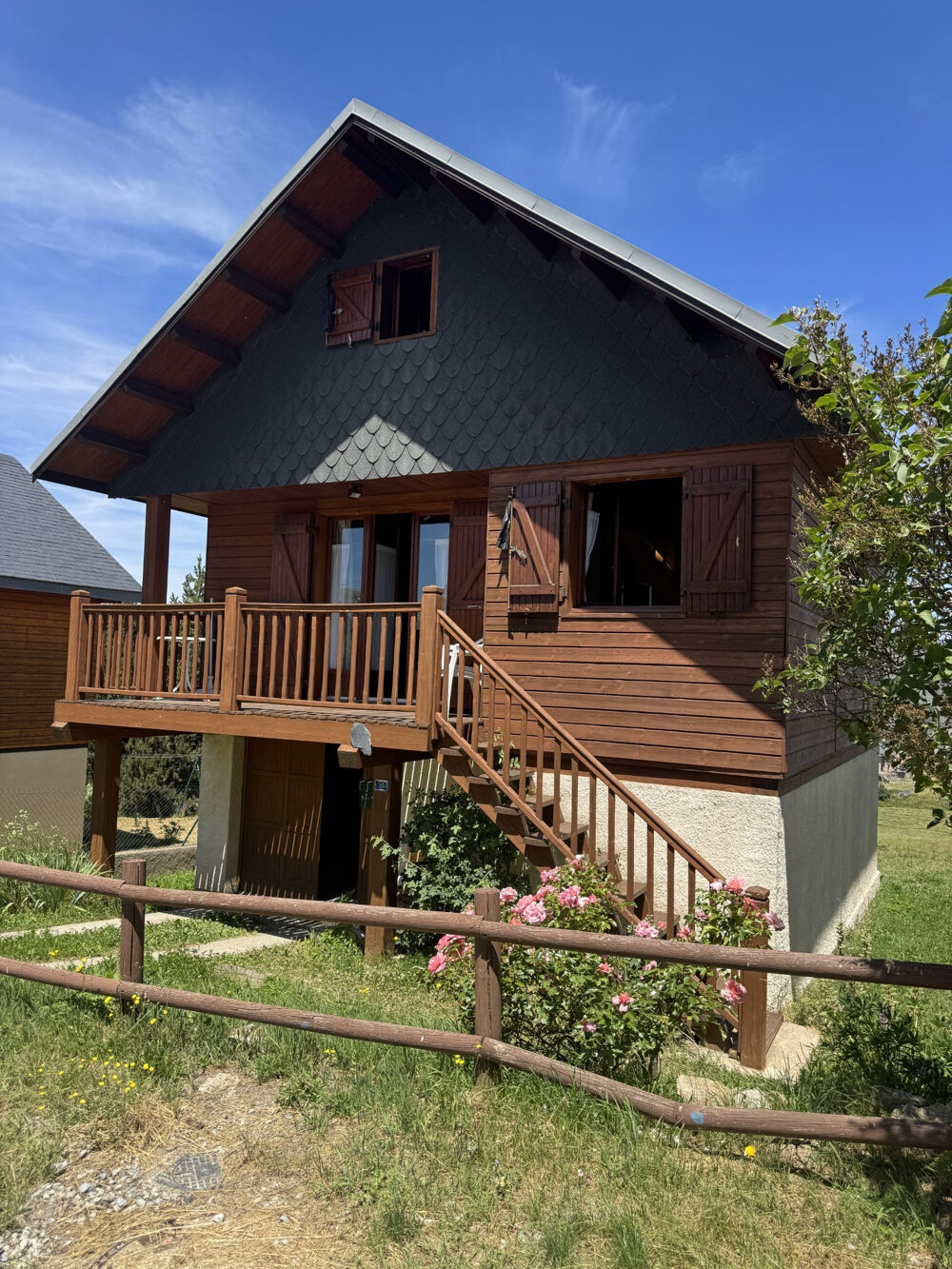CHALET INDIVIDUEL à SAINT PIERRE DELS FORCAT ( 66210)