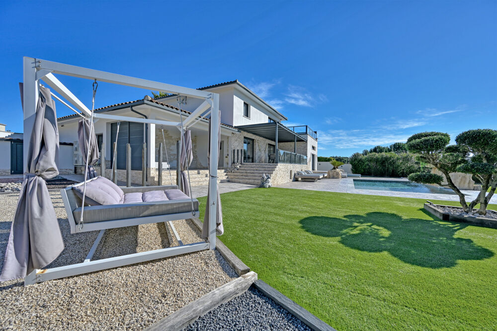 � vendre  Maison Uz�s (30700)