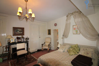  Propriété/château à vendre 9 pièces 190 m²