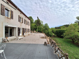  Maison � vendre 7 pi�ces 240 m�