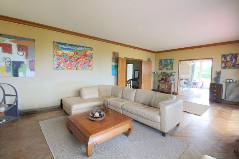 Vente Maison Dpt Eure (27) à vendre proche Beaumont le Roger maison 317 m2 sur terrain de 4 400 m2 Beaumont le roger