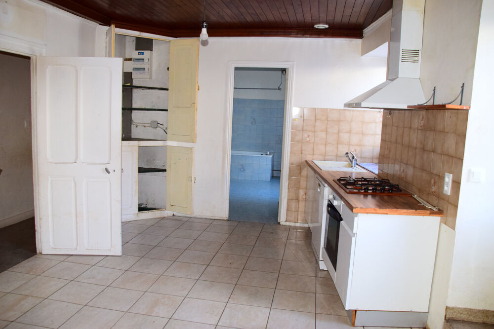 Dépt. 43 - A VENDRE AU MONASTIER SUR GAZEILLE - Grande maison de village avec appartement de 100 m2 et garage